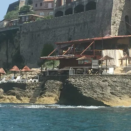 Apartments Gusar Ulcinj Exterior photo