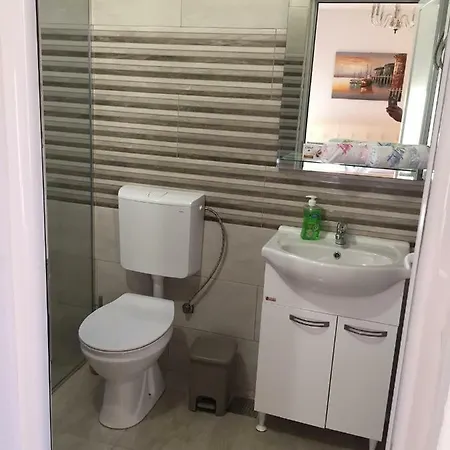 Apartments Gusar Ulcinj Exterior photo