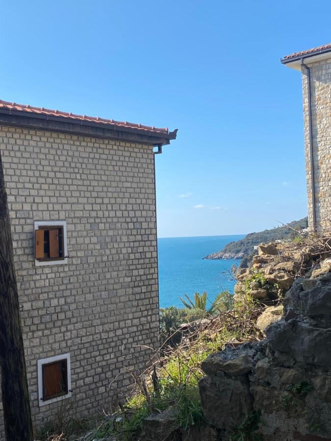 Gusar Apartment